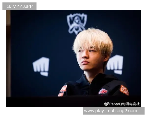 电竞比分重磅专题探讨FPX阵地战革新背后的战术与策略分析